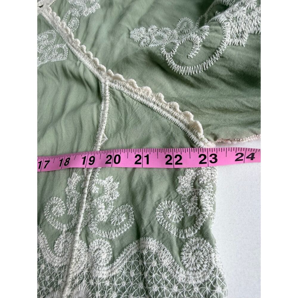 Democracy Sage Green Embroidered Lace Cold Shoulder Boho Blouse Plus Size 1X - Picture 7 of 11